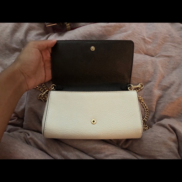 Authentic Coach Leather Crossbody Bag Clutch - Picture 3 of 4